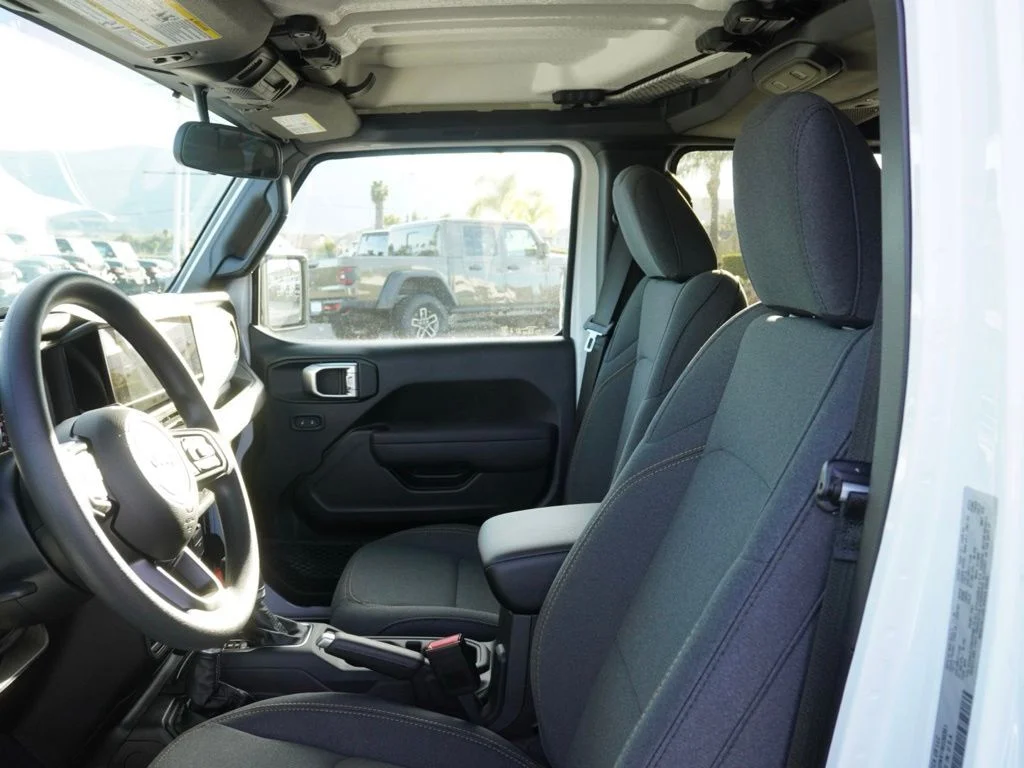 New 2026 Bright White Clear-Coat Exterior Paint Jeep Sport image 17