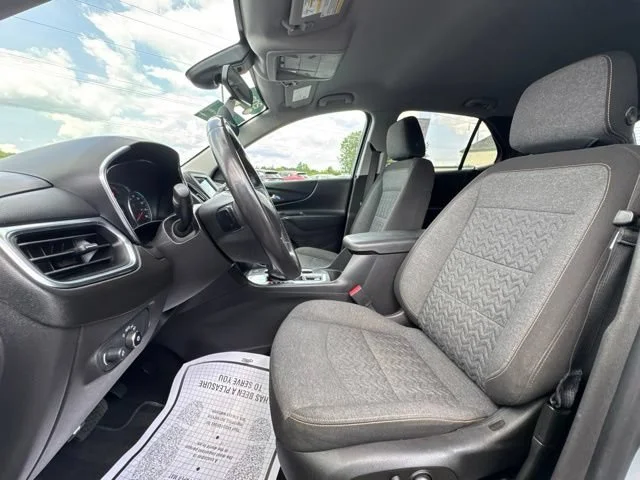 2022 Chevrolet Equinox LT - Photo 25