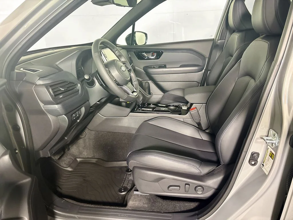 New 2026 RIVER ROCK PEARL Subaru Limited image 11