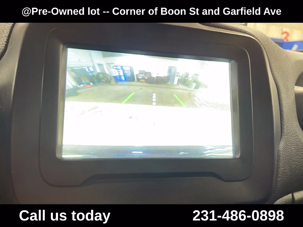 Used 2020 Blue Jeep Latitude image 24