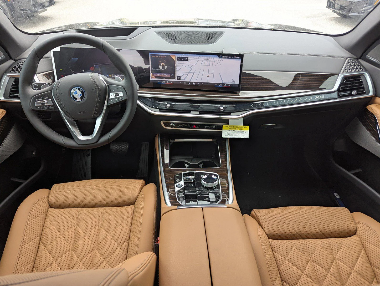 New 2026 Manhattan Green Metallic BMW xDrive50e image 10