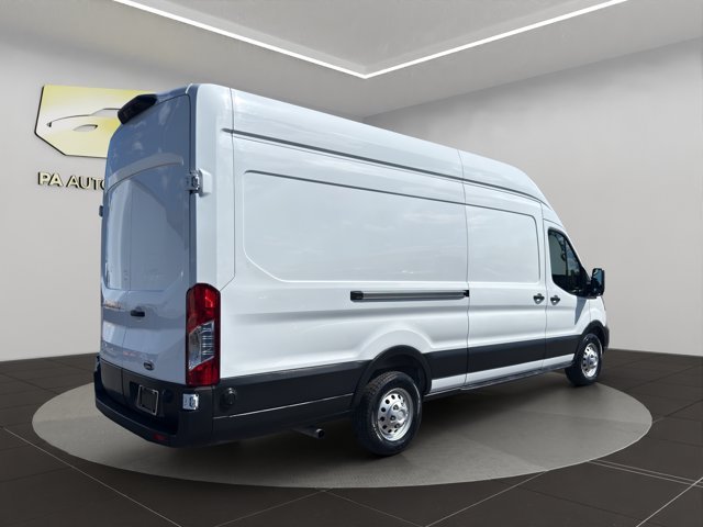 Used 2025 White Ford  image 7