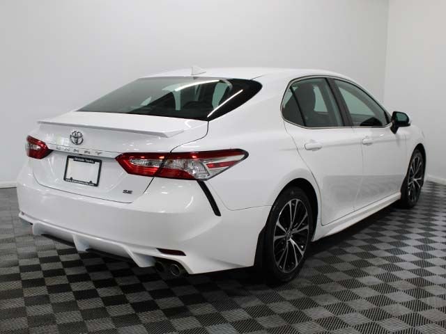 Used 2020 Super White Toyota SE image 6