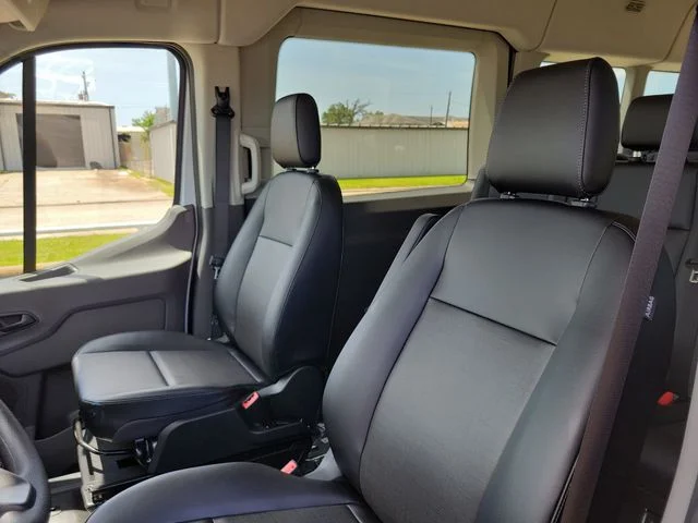 New 2026 Oxford White Ford Passenger Van XL image 14
