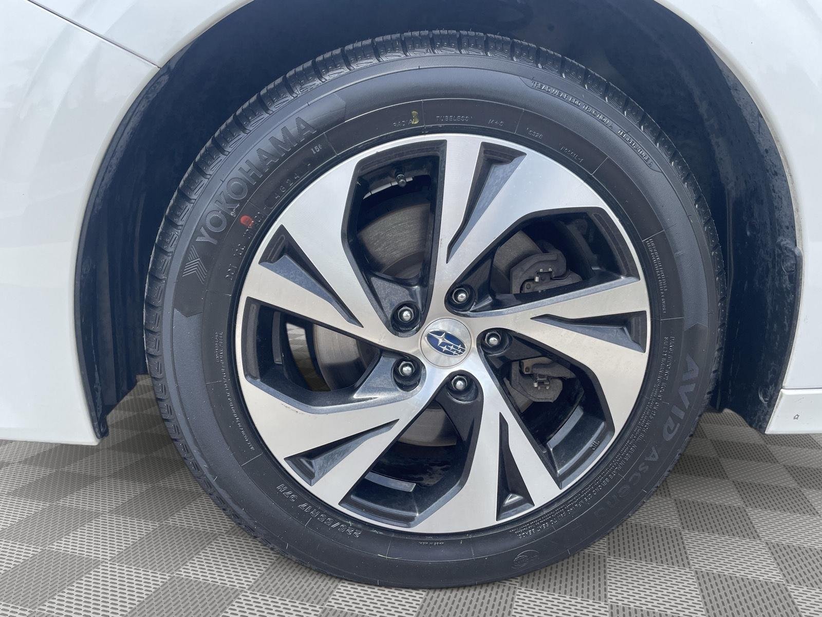 Used 2022 Crystal White Pearl Subaru Premium image 19