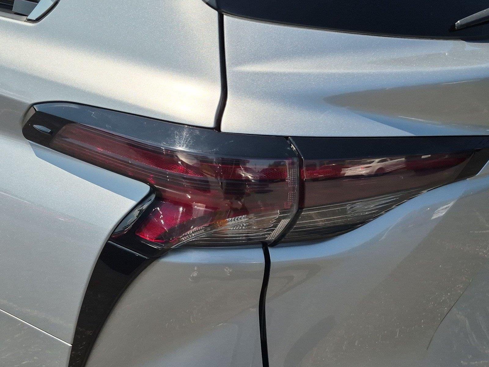 Used 2024  Toyota LE image 12