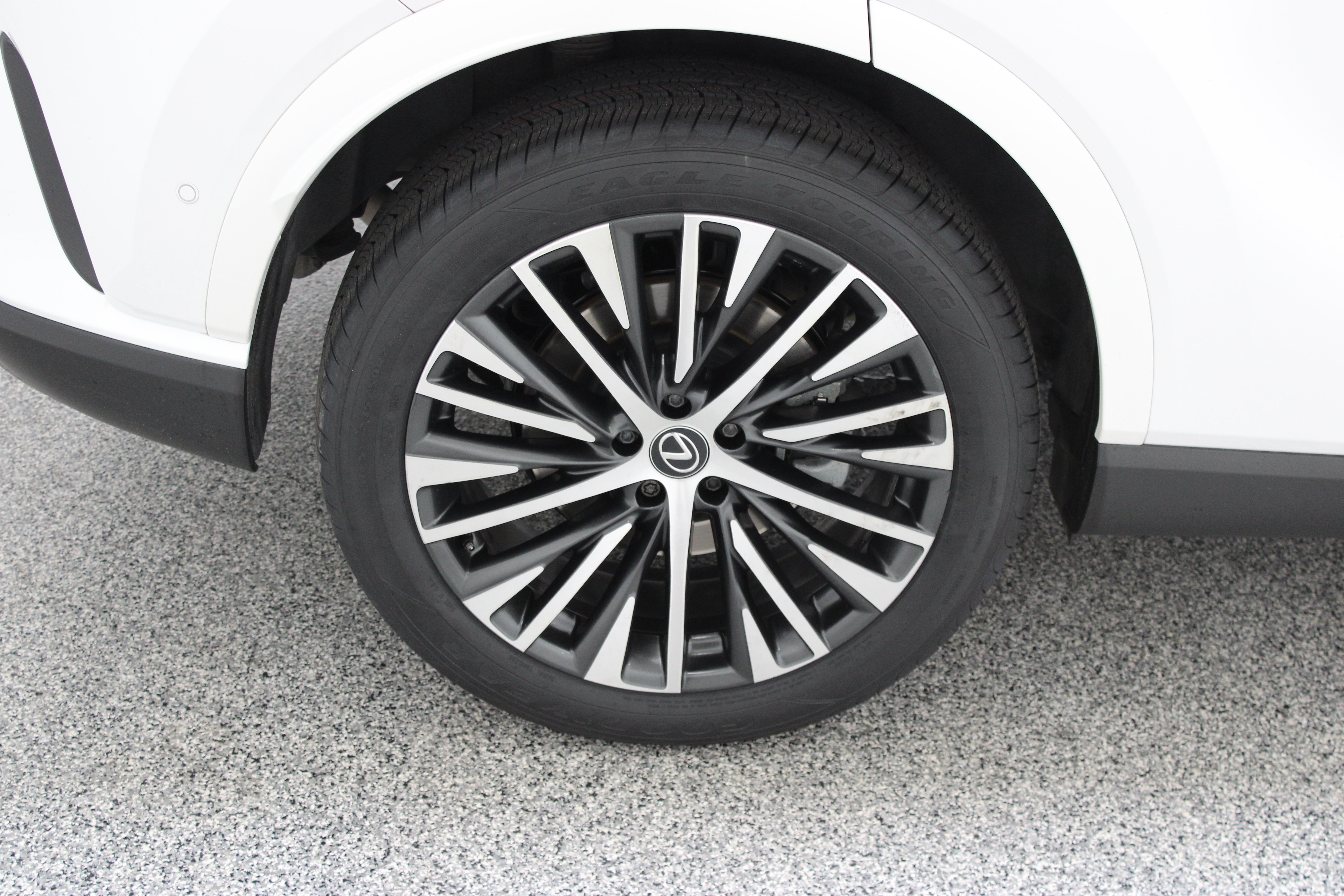 Used 2024 White Lexus RX 350 Premium Plus image 6