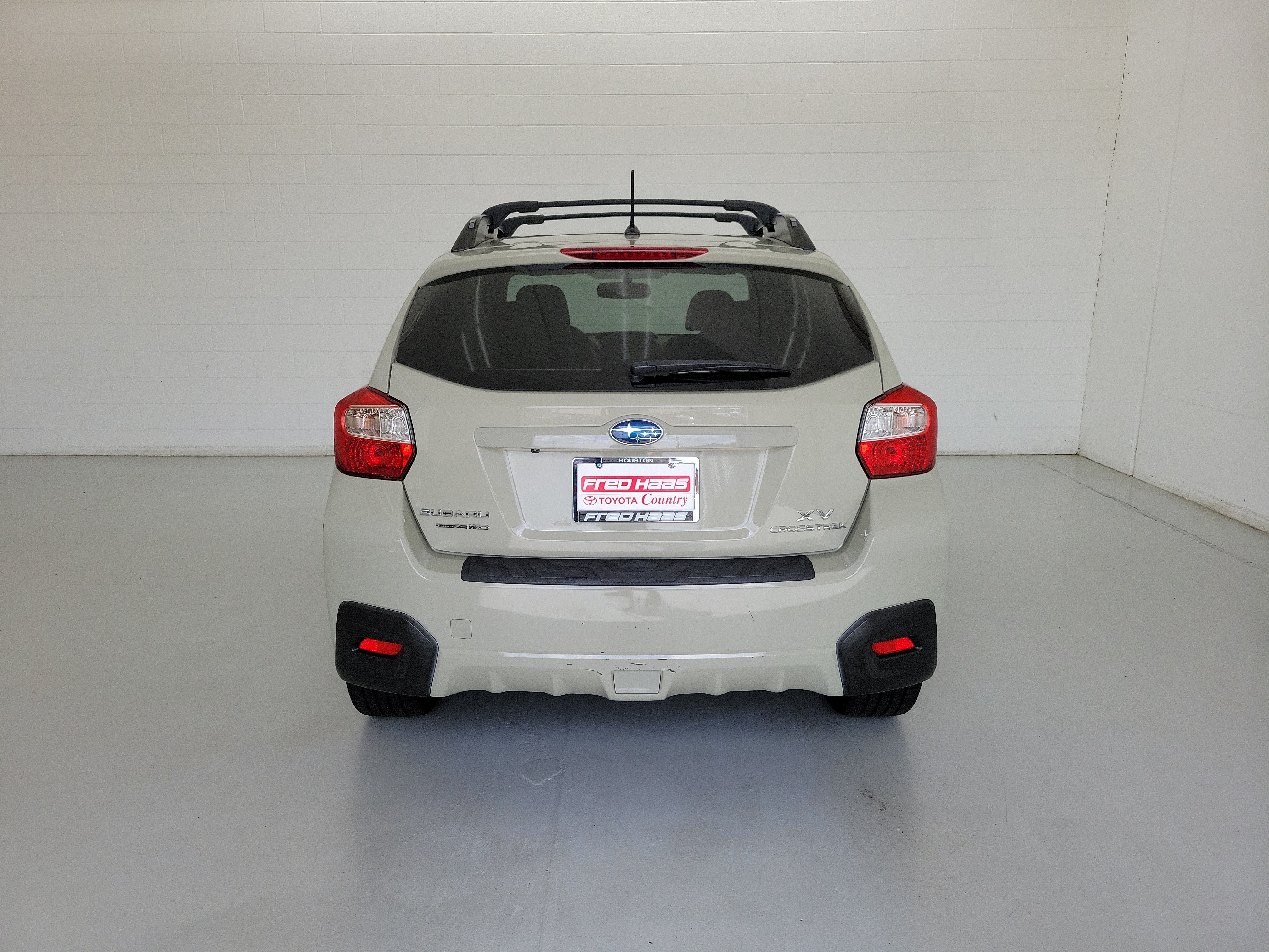 Used 2014 Desert Khaki Subaru 2.0i Limited image 6