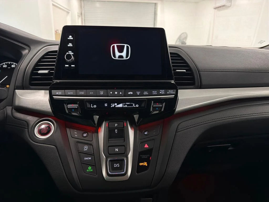 Used 2025 White Honda Sport-L image 16