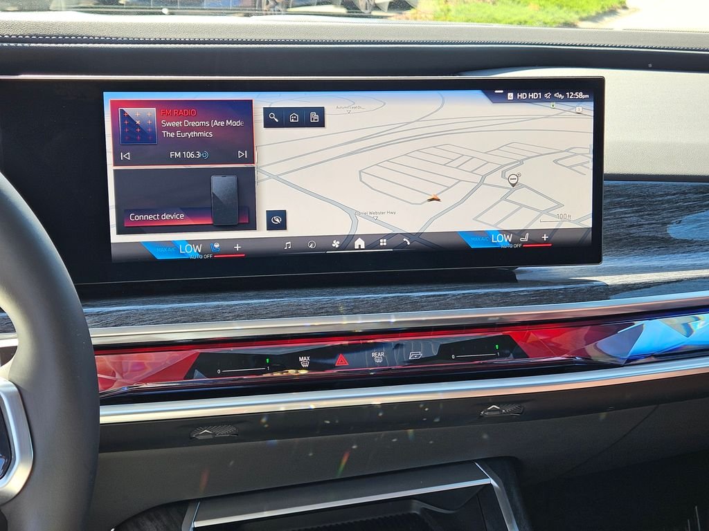 Certified Used 2025 Frozen Pure Grey Metallic BMW 760i xDrive image 38