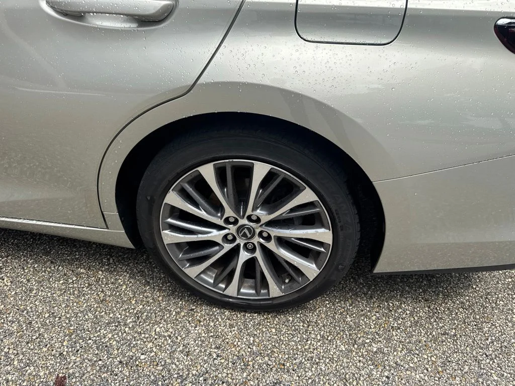 Certified Used 2020 Beige Lexus 350 image 15
