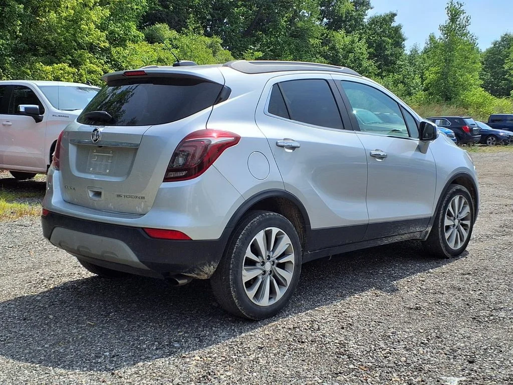 Used 2017 Silver Buick Preferred image 4