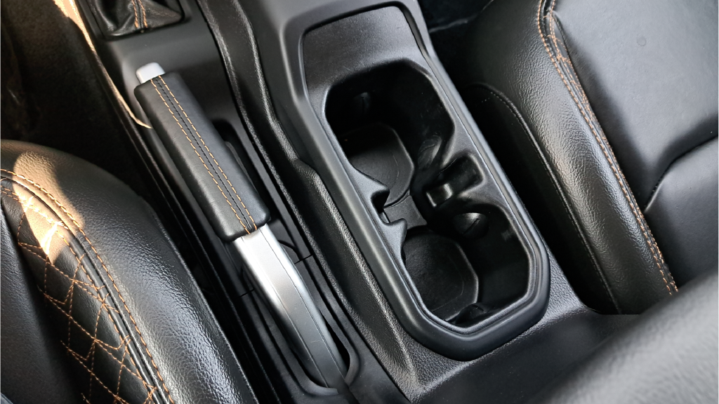 Used 2022 Gray Jeep High Altitude image 23