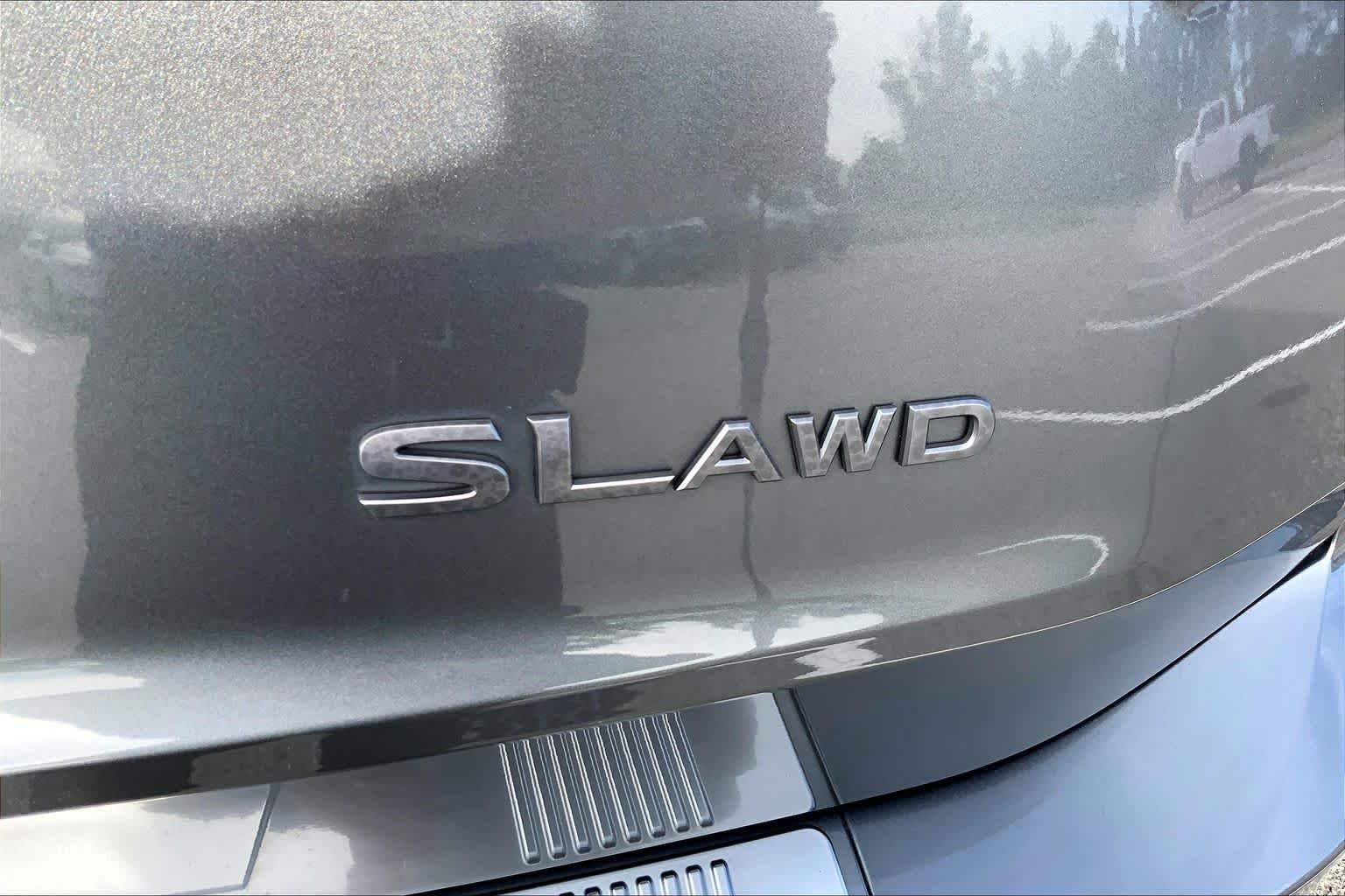 Used 2024 Gun Metallic Nissan SL image 32