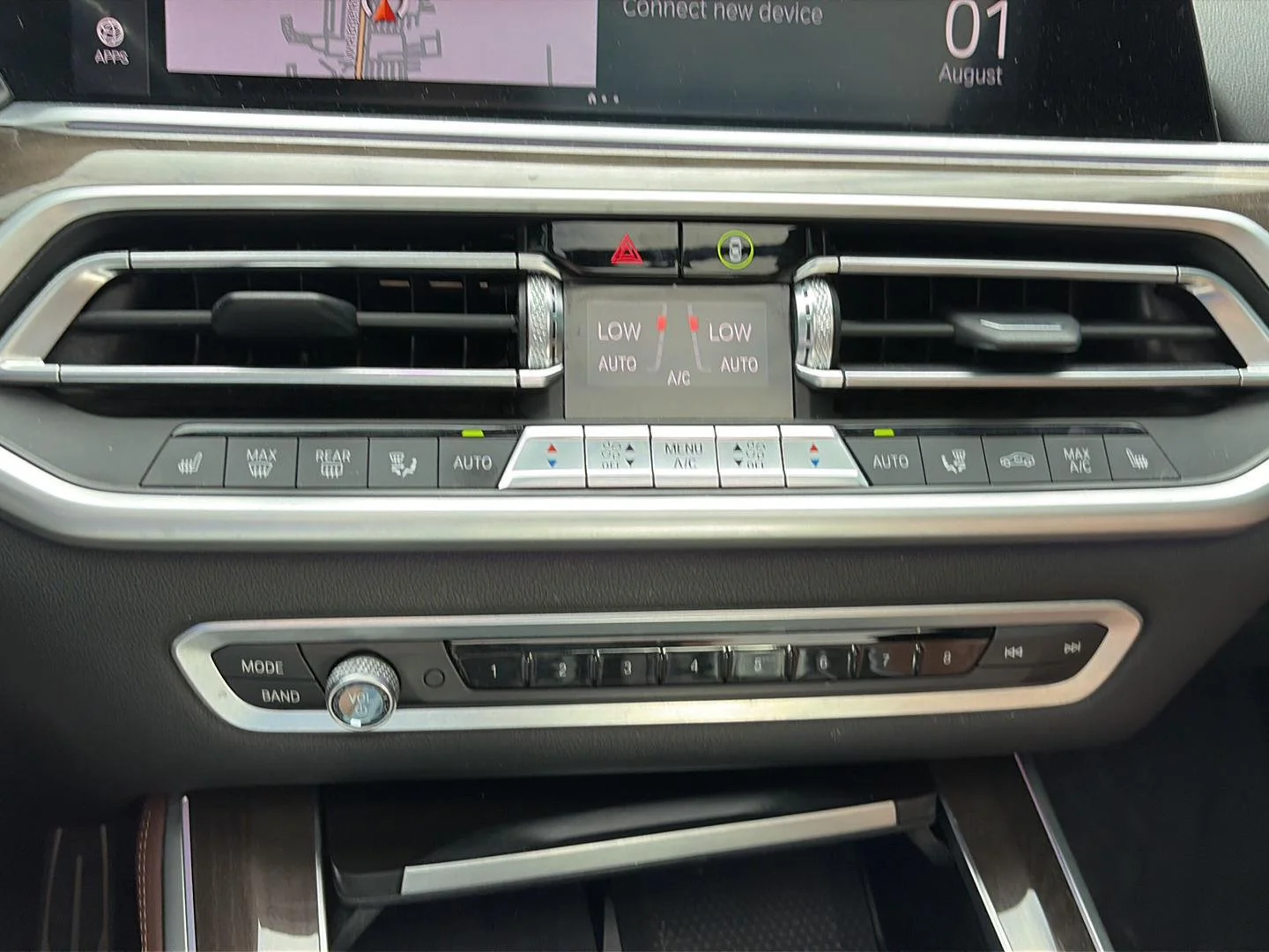 Used 2022 Alpine White BMW xDrive40i image 13