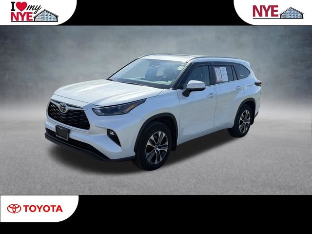 2024 Toyota Highlander XLE