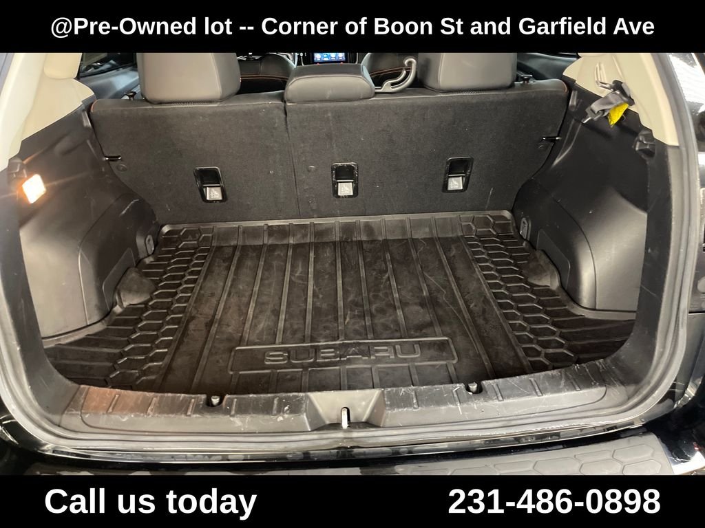 Used 2019 Black Subaru 2.0i Limited image 28