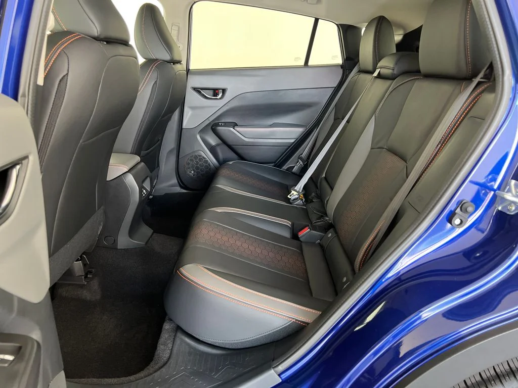 New 2026 SAPPHIRE BLUE PEARL Subaru Limited image 26