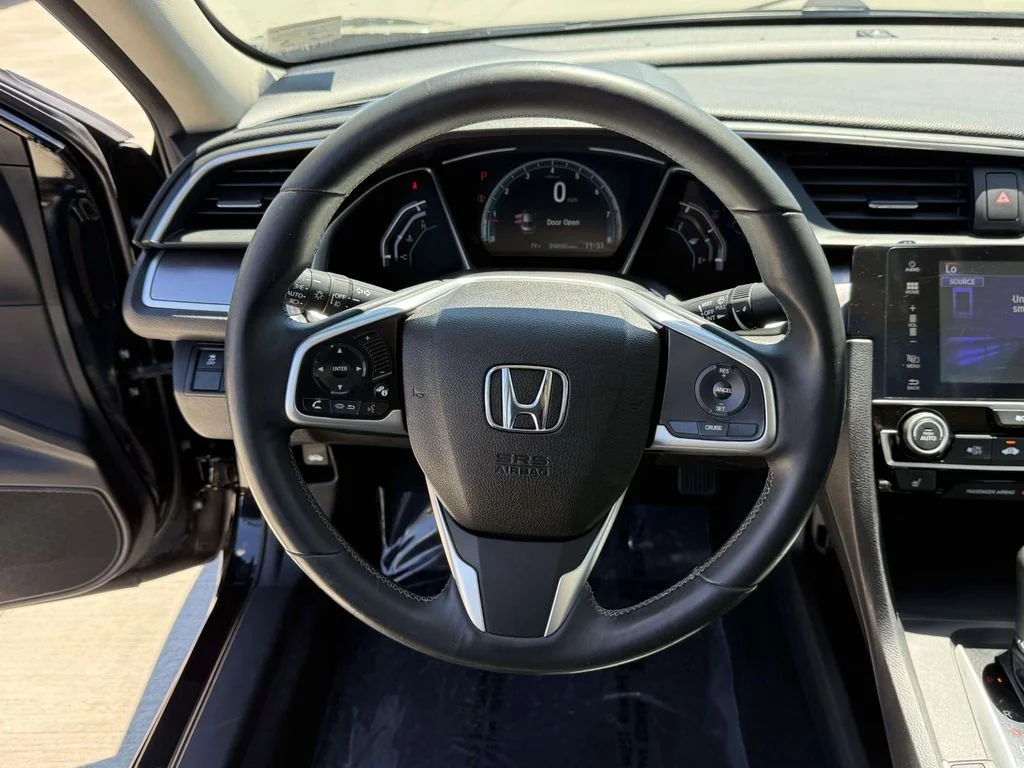 Used 2018 Black Honda EX-L image 18
