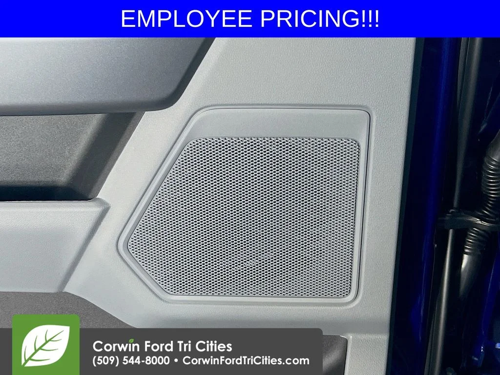 New 2026 Blue Ford XLT image 13