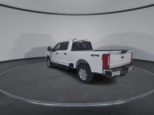 Used 2025 Oxford White Ford XLT image 11