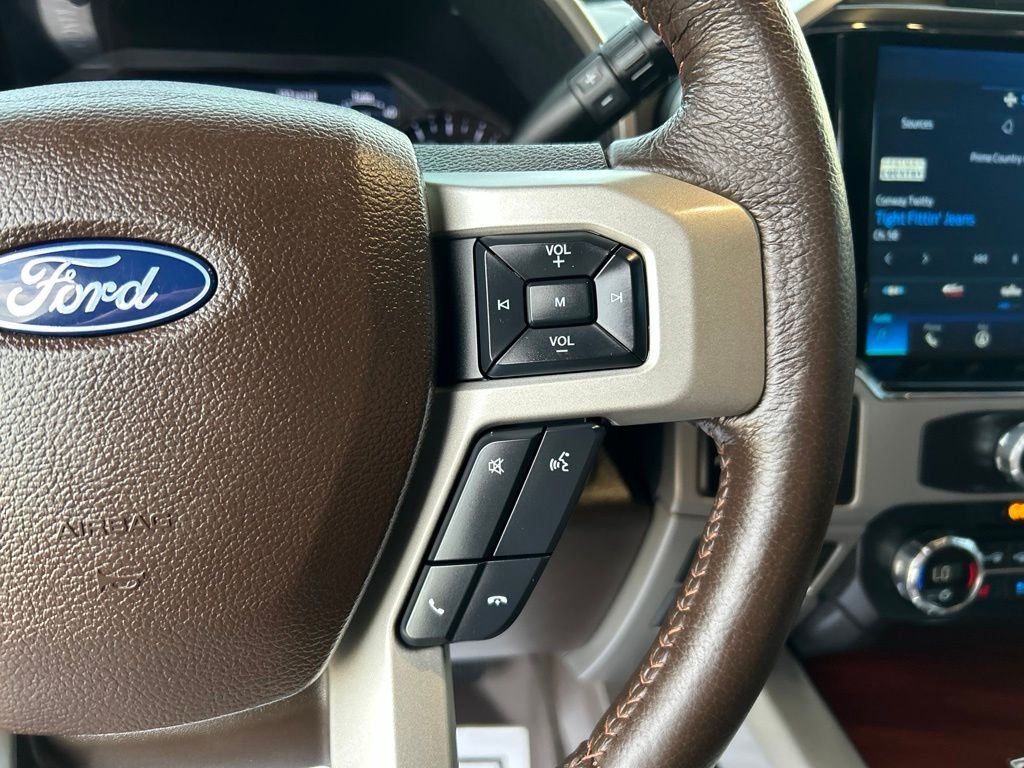 Used 2022 Black Metallic Ford King Ranch image 19
