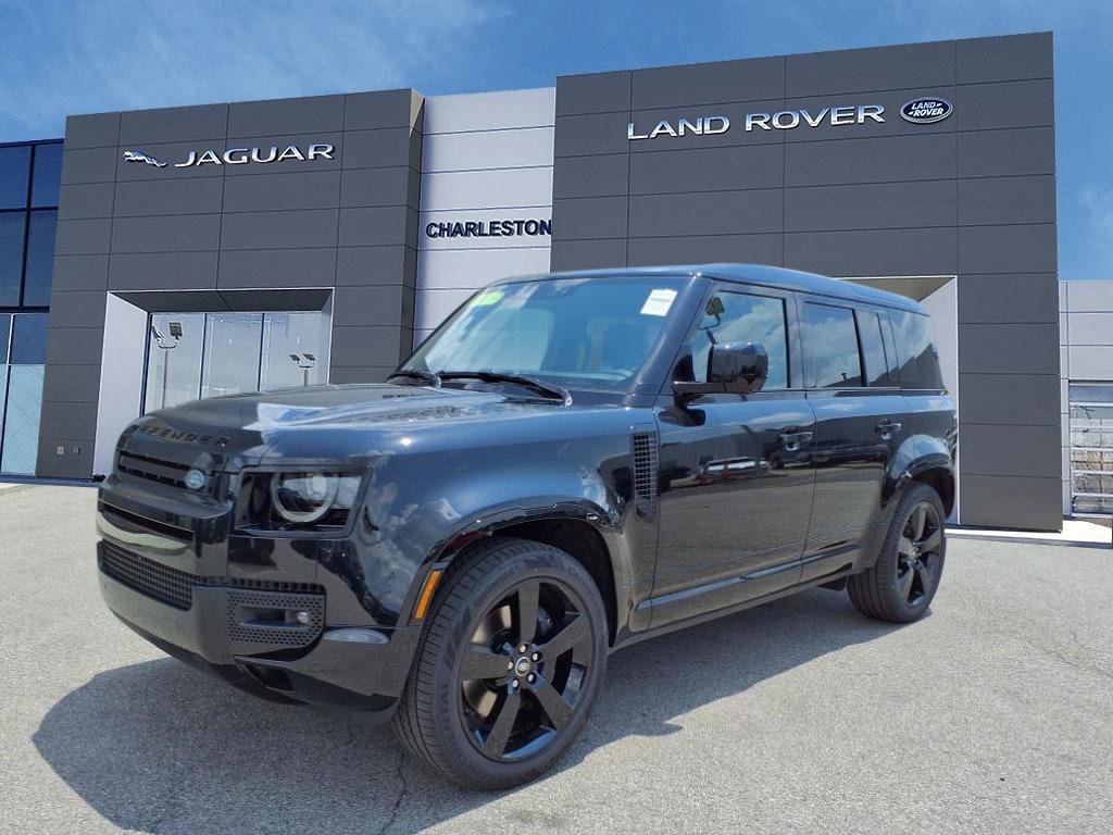 2025 Land Rover Defender 110 X-Dynamic SE P500's photo