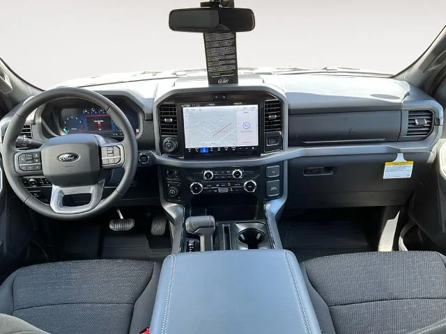 New 2026 Carbonized Gray Metallic Ford XLT image 36