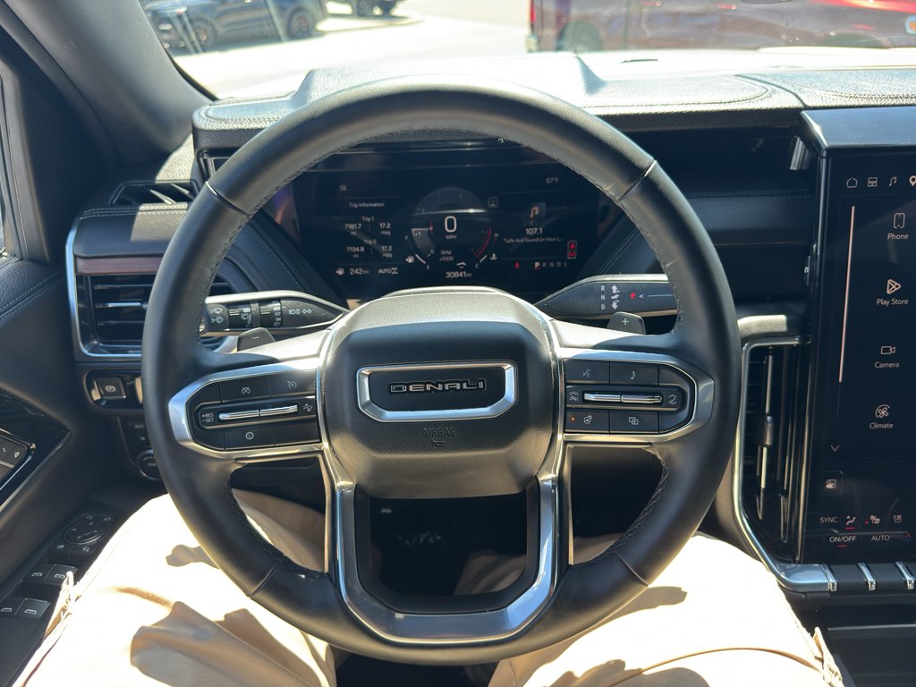 Used 2025 White GMC Denali image 26