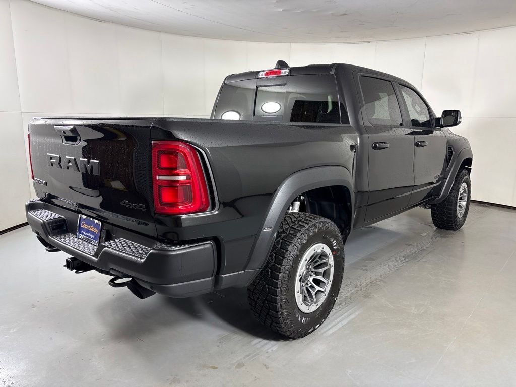 New 2026 Diamond Black Crystal Pearl-Coat Exterior Paint RAM RHO image 8