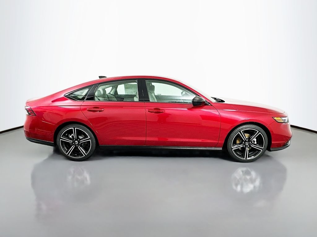 New 2026 Radiant Red Metallic Honda SE image 4