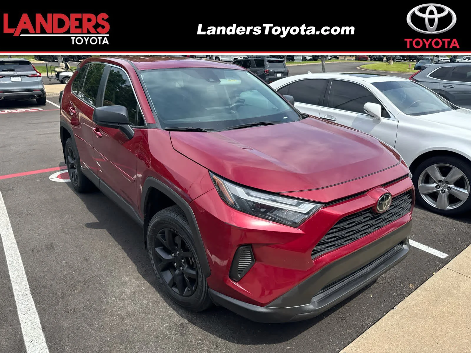 2024 Toyota RAV4 LE FWD's photo
