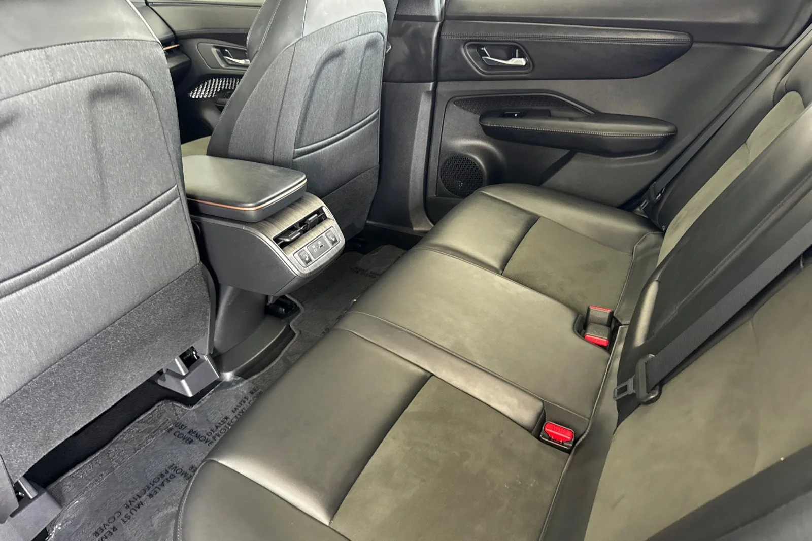Used 2024 Black Diamond Pearl Nissan EVOLVE+ image 11