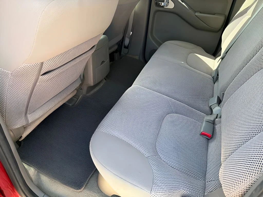 Used 2017 Red Nissan SV image 36