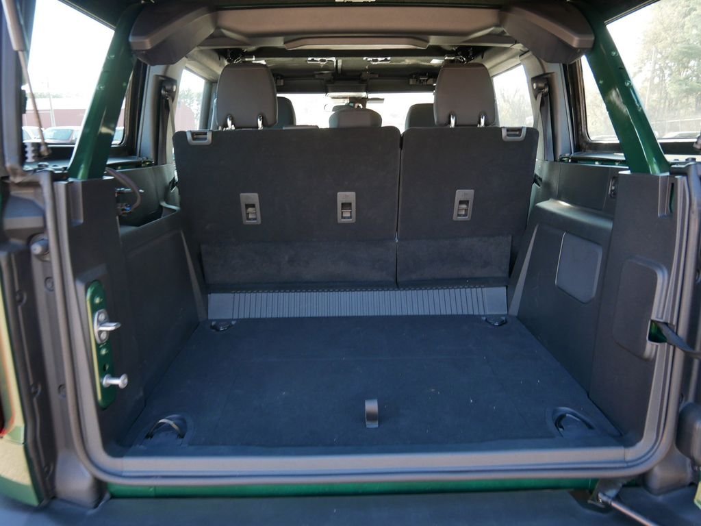 2025 Ford Bronco 4-Door Base - Photo 10