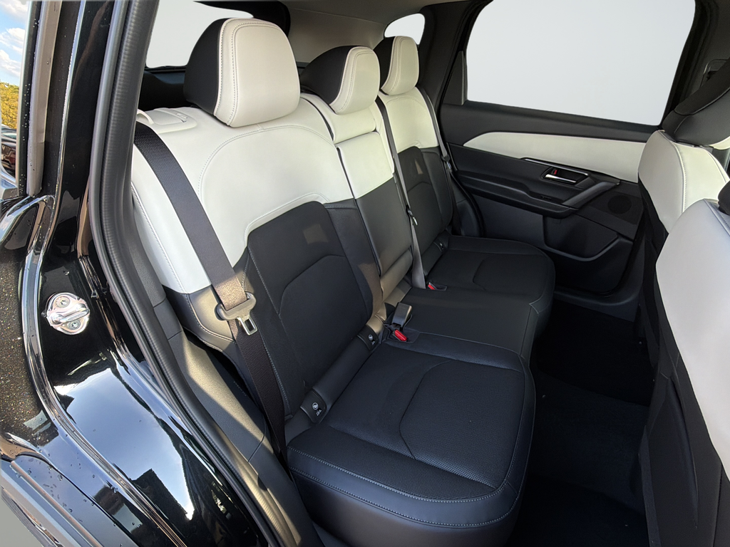 New 2026 Jet Black Mica Mazda 2.5 S Preferred image 28