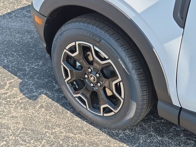 New 2026 White Ford Outer Banks image 23