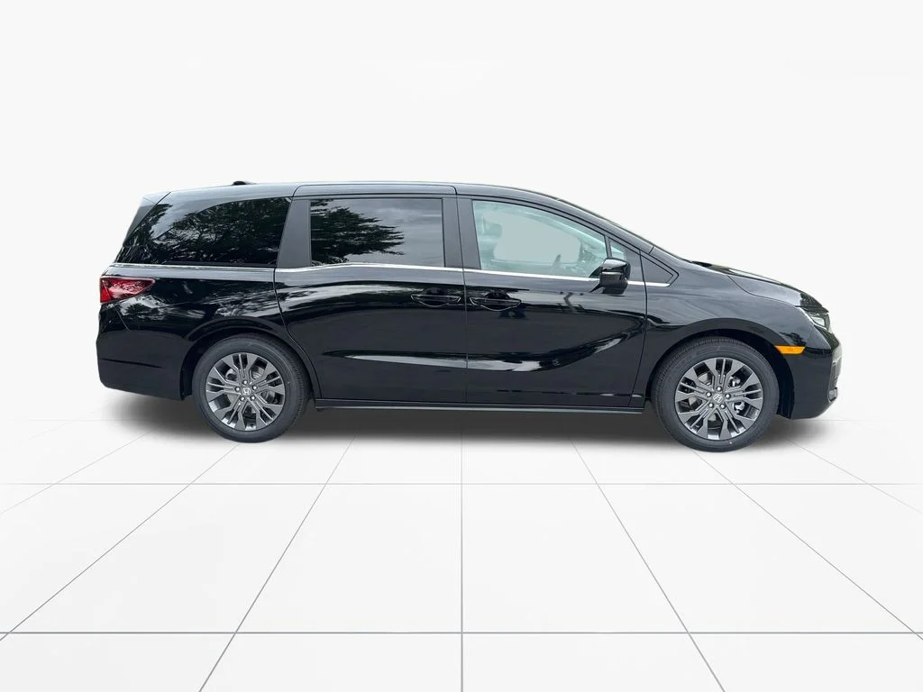 New 2026 Crystal Black Pearl Honda Touring image 10