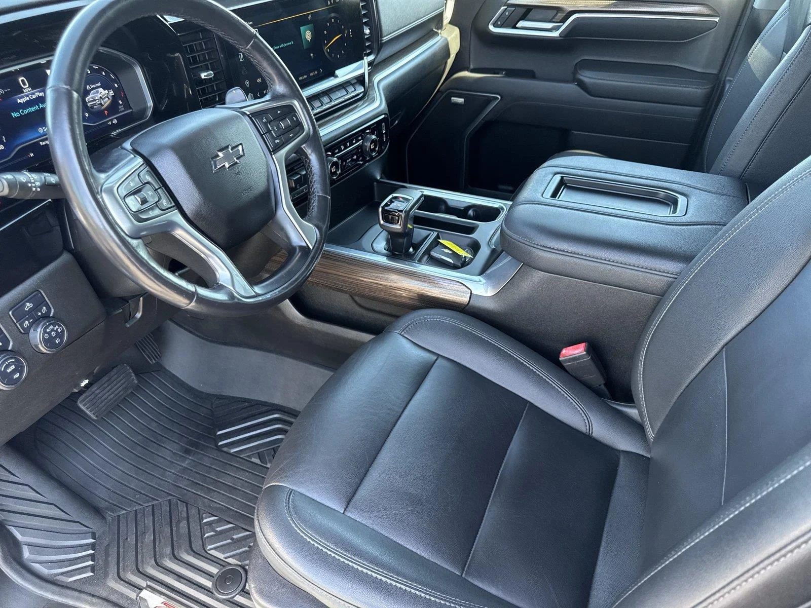 Used 2022 GLACIER BLUE METALLIC Chevrolet RST image 10
