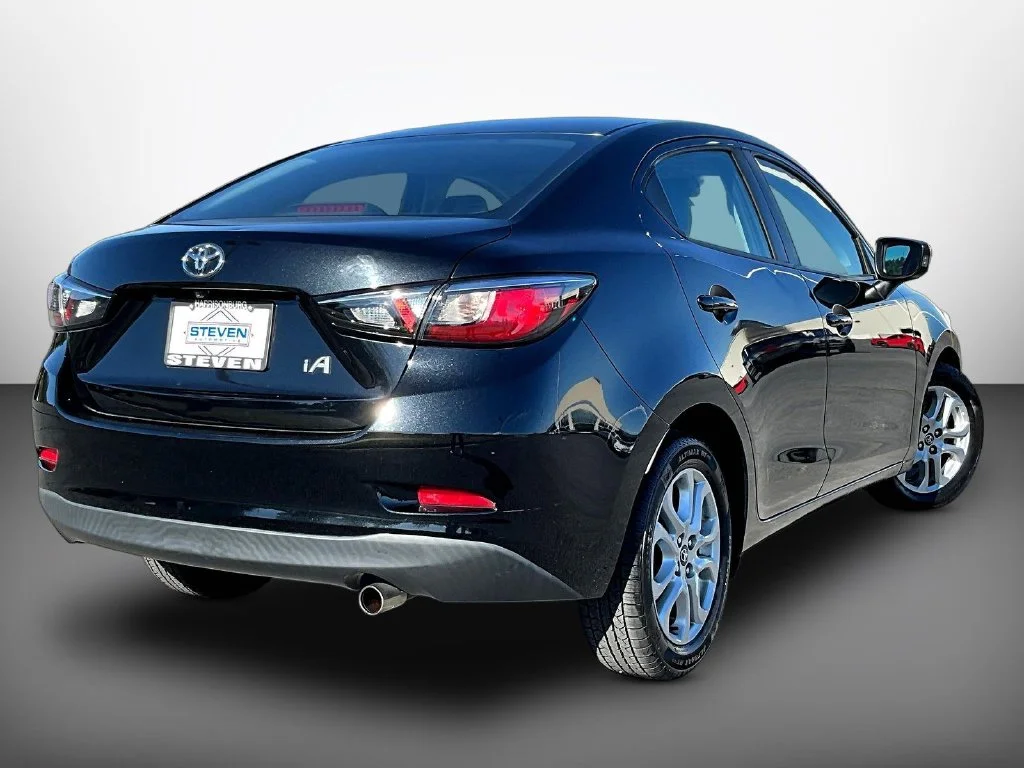 Used 2017 Stealth Toyota Base image 6