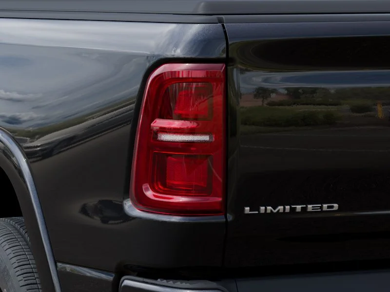 New 2027 Diamond Black Crystal Pearl-Coat Exterior Paint RAM Limited image 35