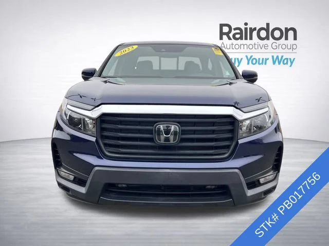 Used 2023 Obsidian Blue Pearl Honda RTL image 2