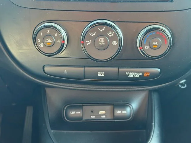 Used 2016 Gray Kia Plus image 25