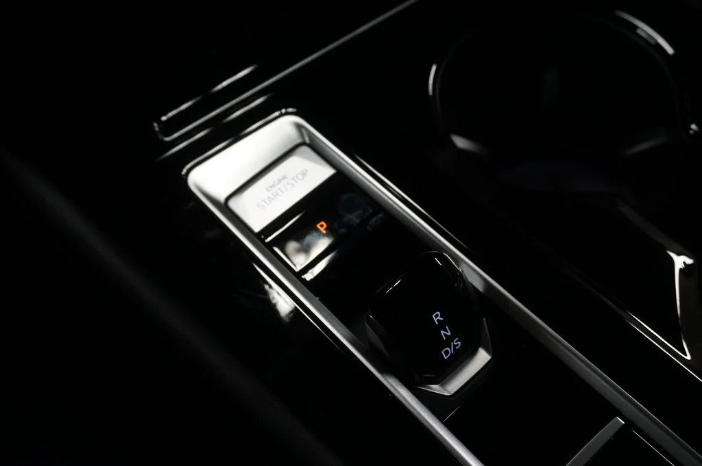 New 2026 Opal White Volkswagen 2.0T SEL image 21