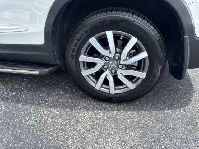 Used 2021  Honda EX-L image 11