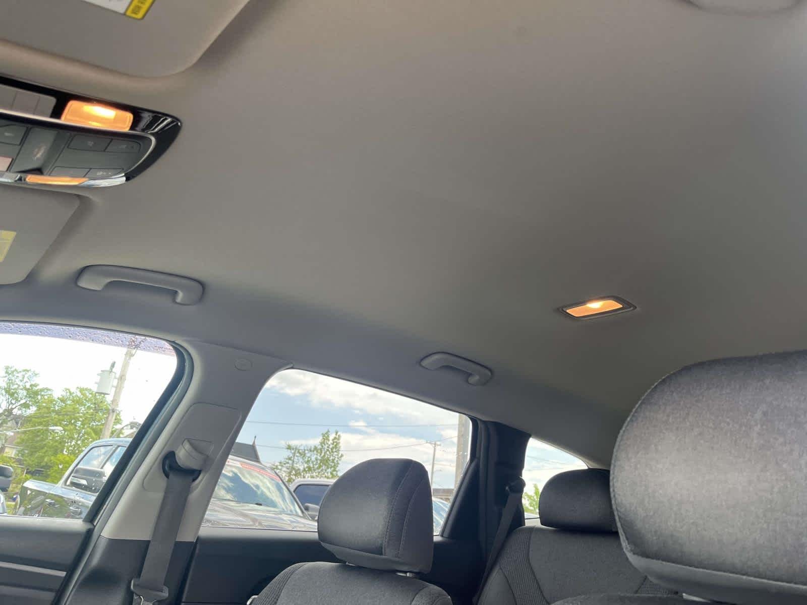 Used 2022 Twilight Black Hyundai SEL image 6