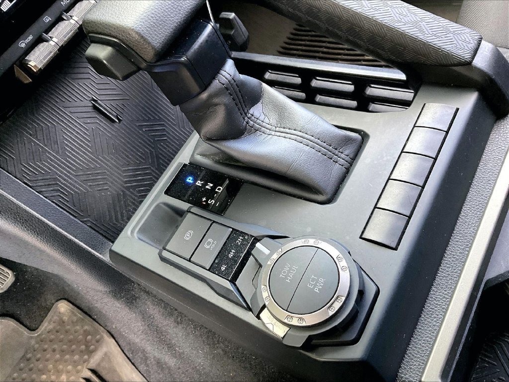 Used 2024 Underground Toyota SR5 image 20