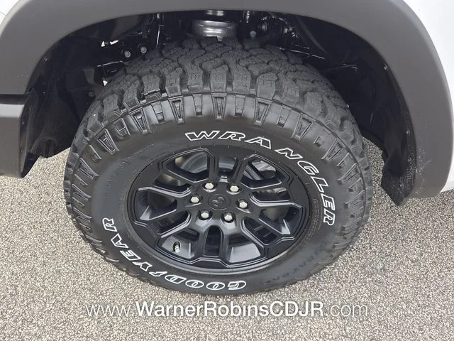 New 2026 Bright White Clear-Coat Exterior Paint RAM Rebel image 18