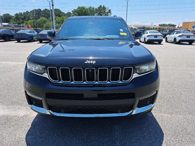 Used 2024 Black Jeep Limited image 3