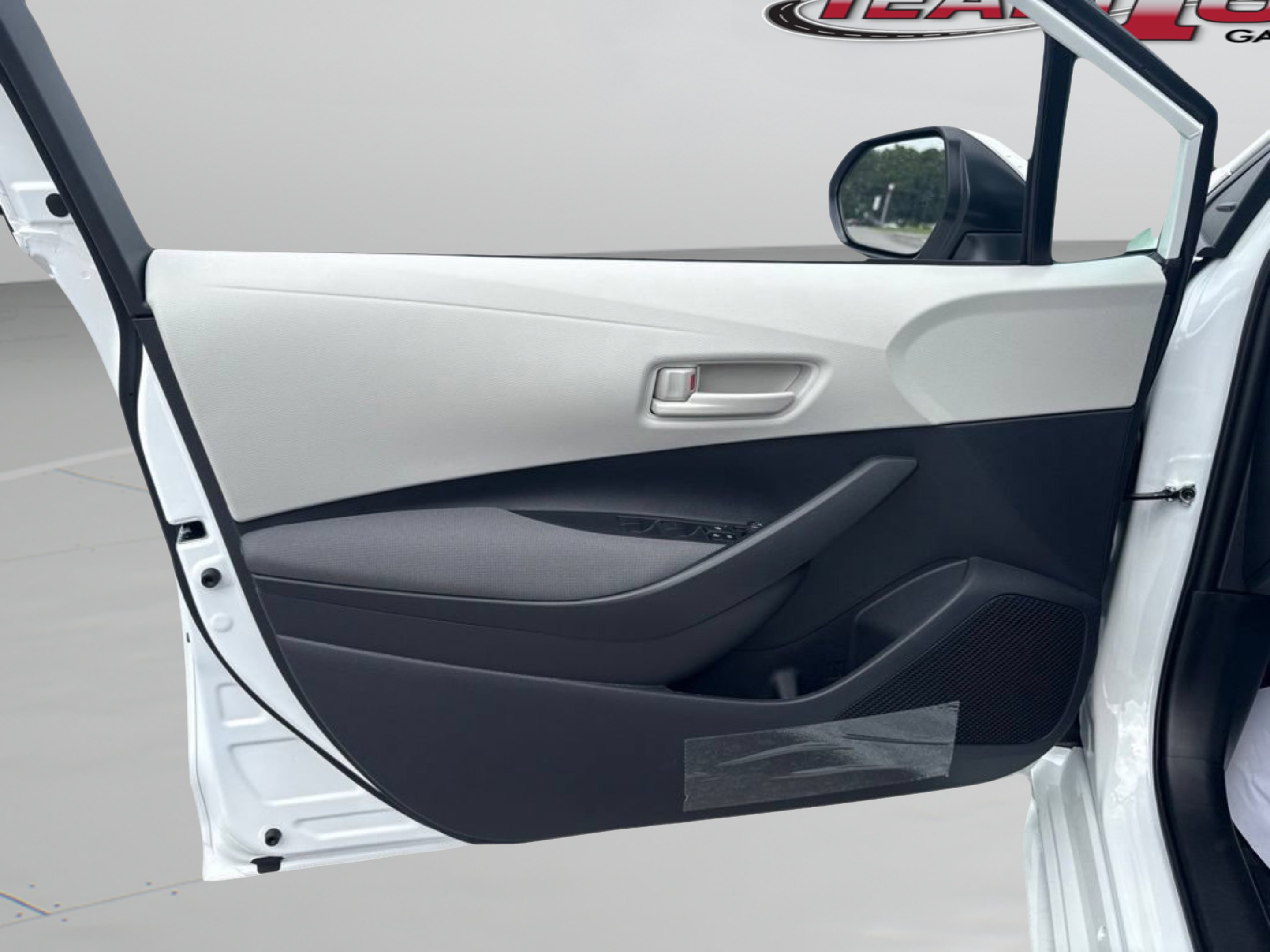 New 2026 Wind Chill Pearl Toyota LE image 11